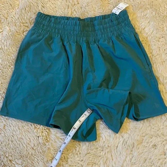 NWT Aerie 4" Hot Stuff Short in Fresh Teal Sz XS. - Picture 10 of 14